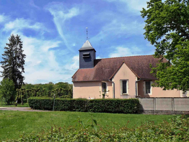 L'église - La Loge-Pomblin