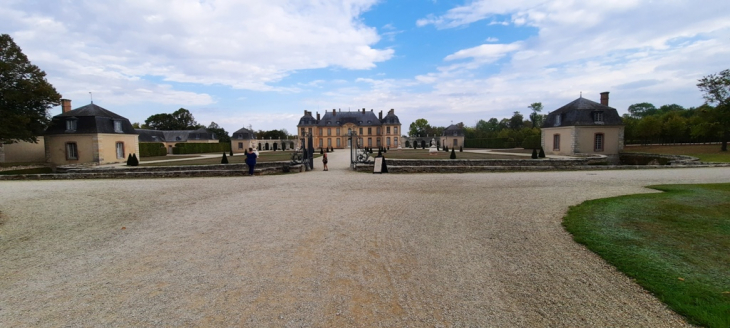 Le château de la Motte-Tilly (10400)