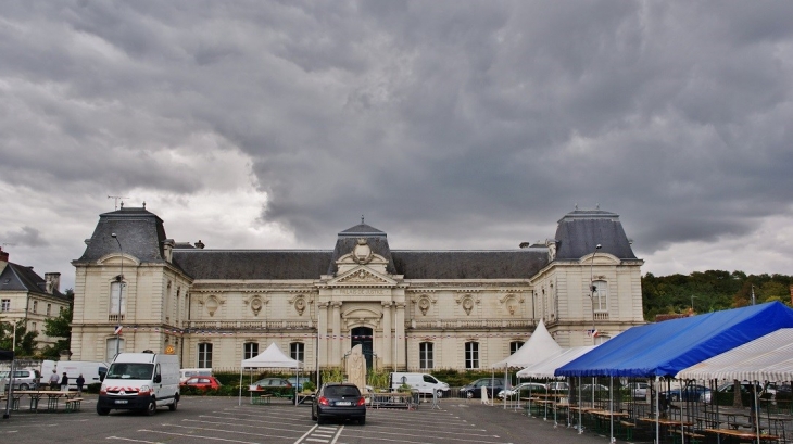 Palais de Justice - Loches-sur-Ource