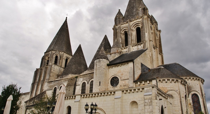  Collégiale Saint-Ours - Loches-sur-Ource