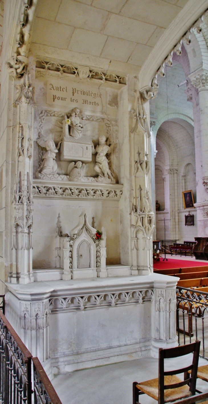  Collégiale Saint-Ours - Loches-sur-Ource