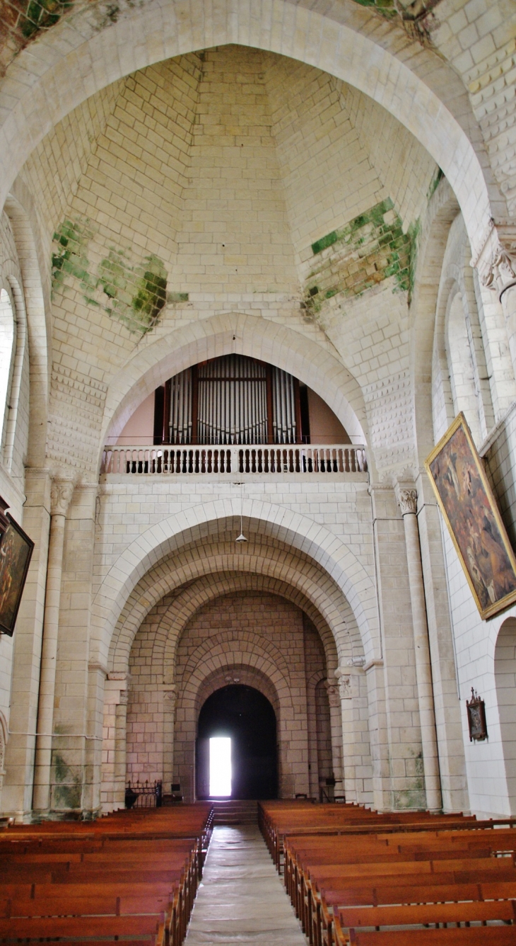  Collégiale Saint-Ours - Loches-sur-Ource