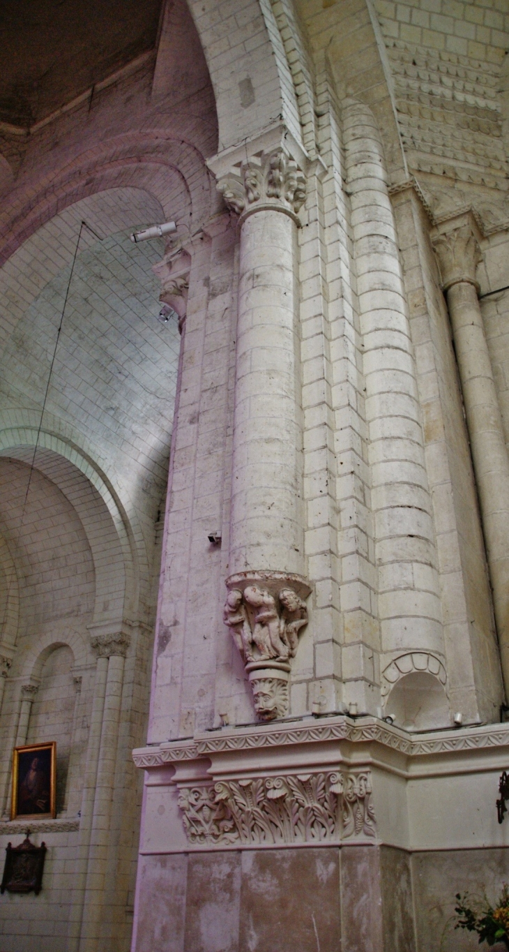  Collégiale Saint-Ours - Loches-sur-Ource