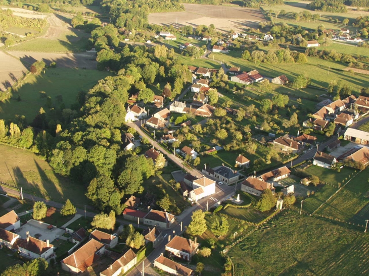 Vue aérienne - Montigny-les-Monts