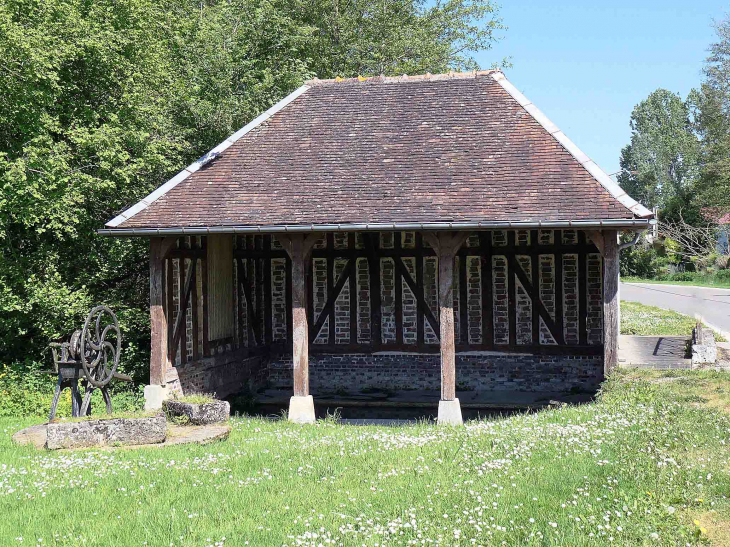 Le lavoir - Roncenay