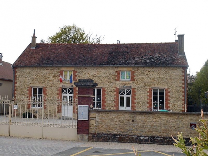 La mairie - Villemoyenne