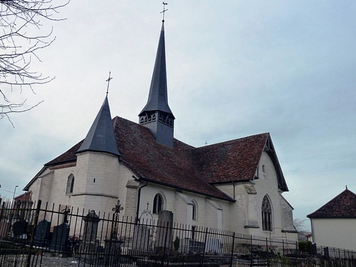 L'église - Yèvres-le-Petit