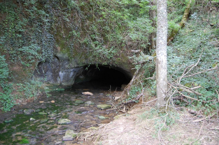 Fontaine Couverte - Coublanc