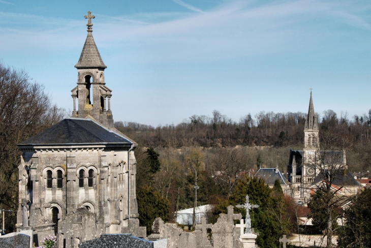 La chapelle et l'église 