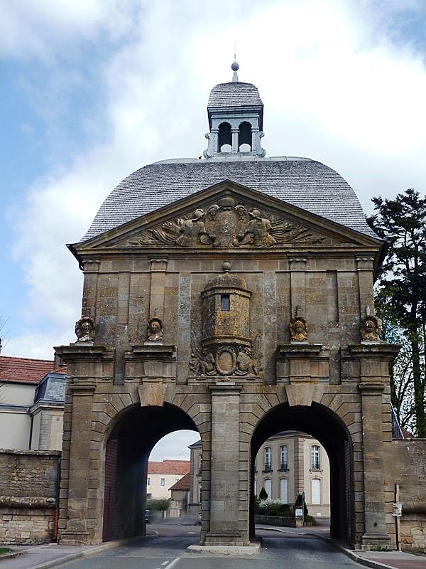 Porte des Moulins - Langres