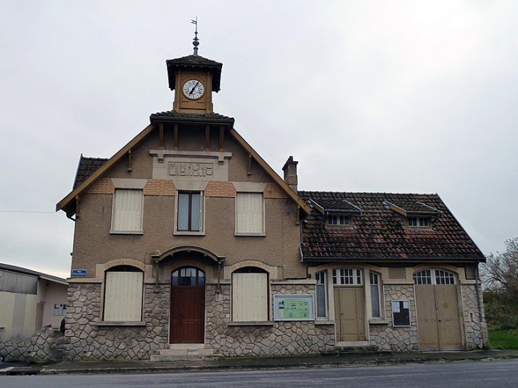 La mairie - Auménancourt