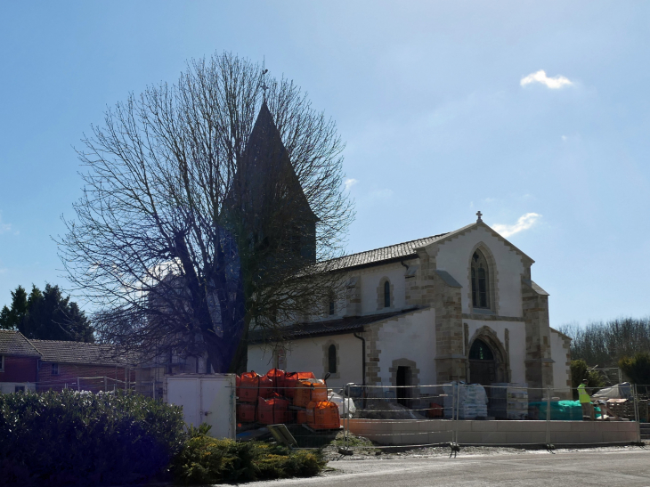 Le centre du village en travaux - Auve