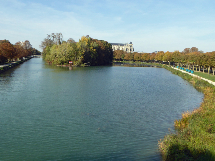 Venise pétillante : la cathédrale vue du Grand Jard - Châlons-en-Champagne