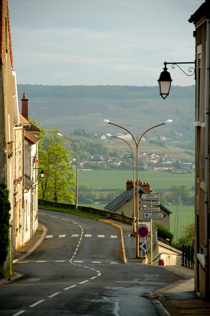 Vue sur la vallée - Châtillon-sur-Marne