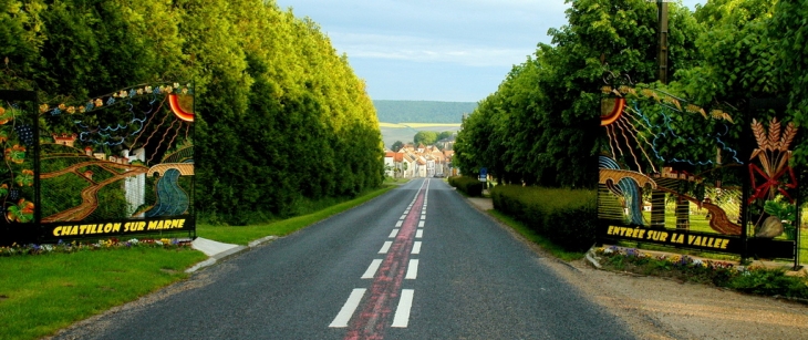 Entrée de la ville - Châtillon-sur-Marne