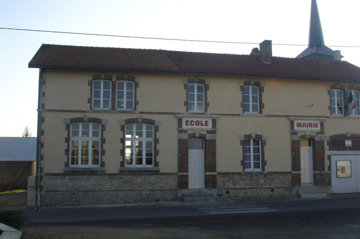 Ecole / Mairie de Clamanges