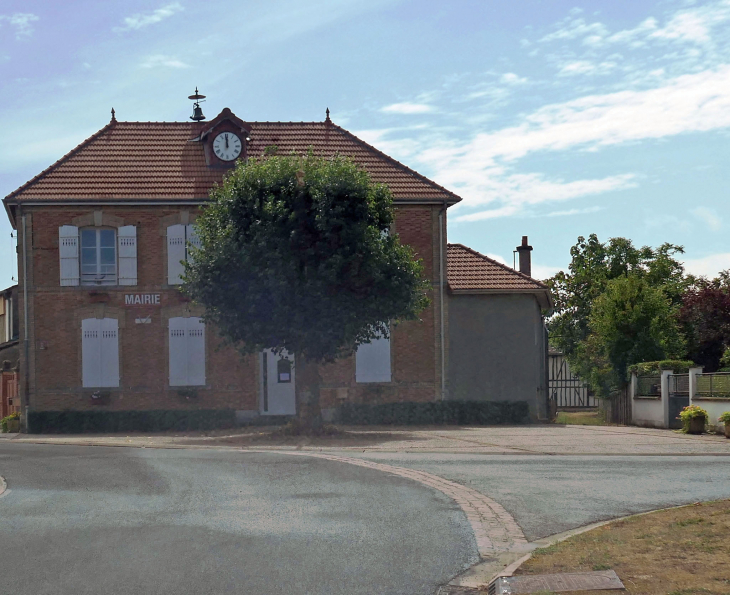 La mairie - Cloyes-sur-Marne