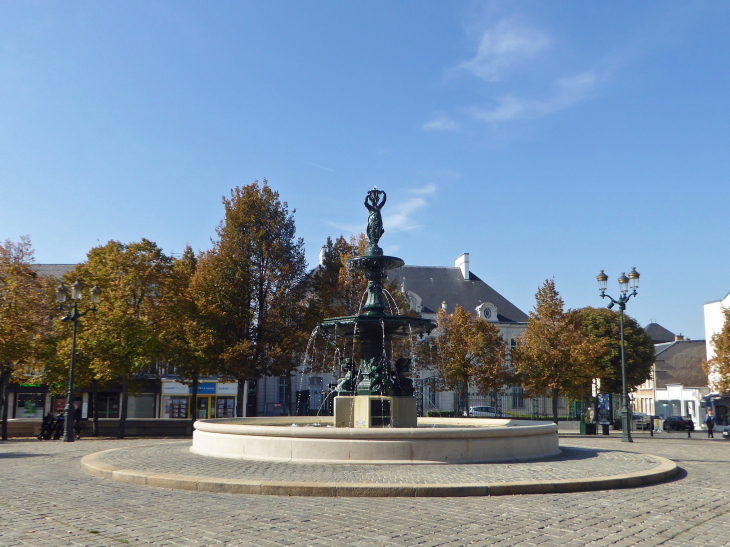 Fontaine en ville - Épernay