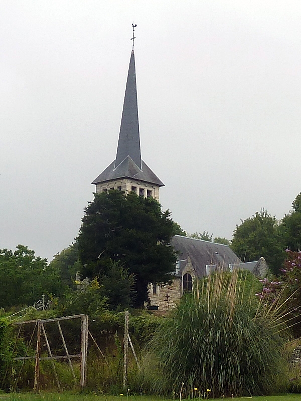 L'église - Fontaine-en-Dormois