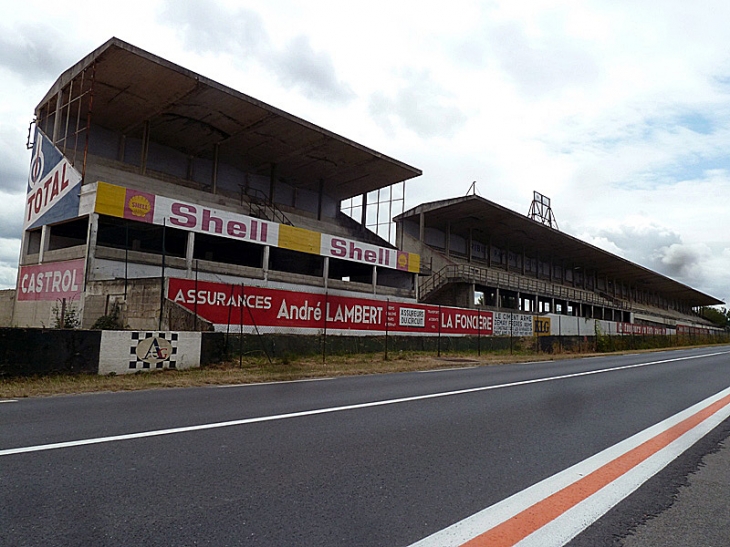 Le circuit automobile qui célèbre en 2016 ses 90 ans - Gueux