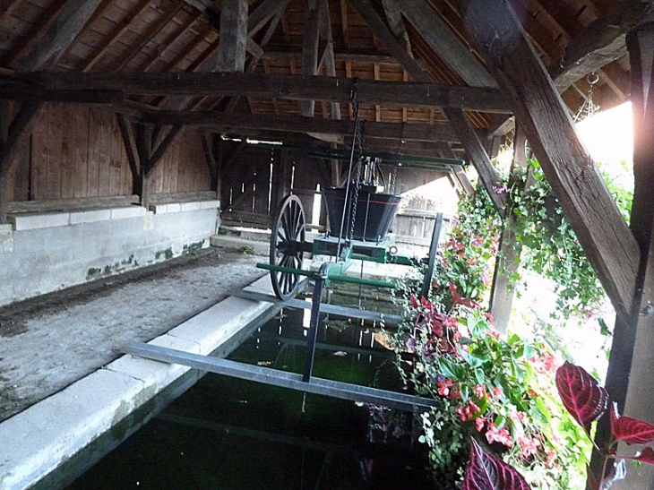 Sous le lavoir - Heiltz-le-Hutier