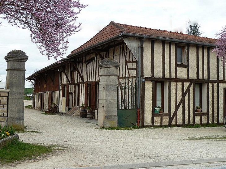 Maison à colombages - La Chaussée-sur-Marne