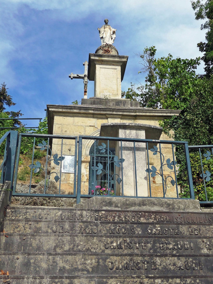 L'ermitage de la Côte à Vignes - La Neuville-au-Pont