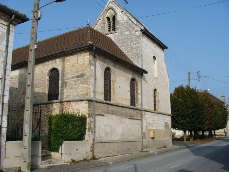 L'église - Les Grandes-Loges