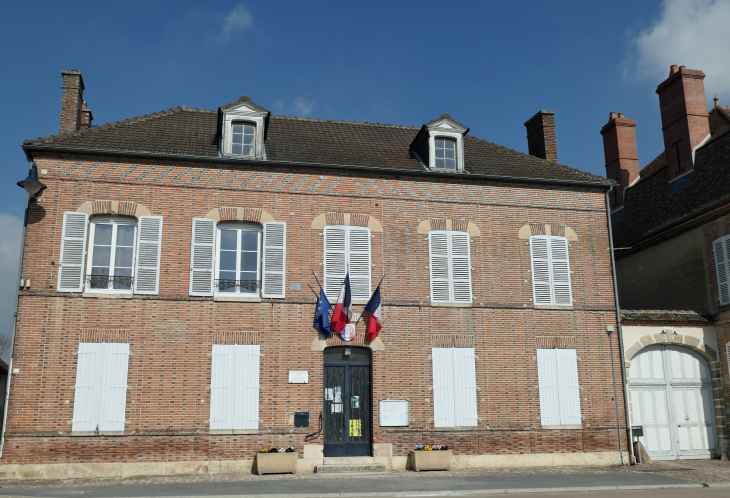 La mairie - Marcilly-sur-Seine