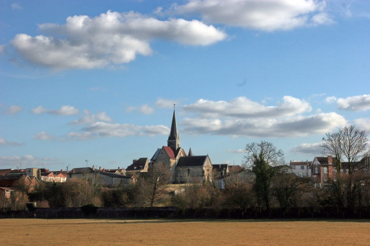 Pargny sur Saulx - vue depuis le canal - Photo jtkfr - Pargny-sur-Saulx