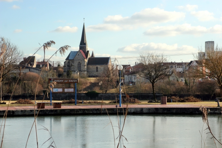 Halte nautique by Jtkfr - Pargny-sur-Saulx