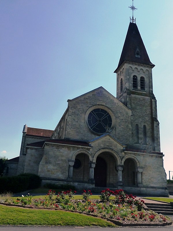 L'église - Pontfaverger-Moronvilliers