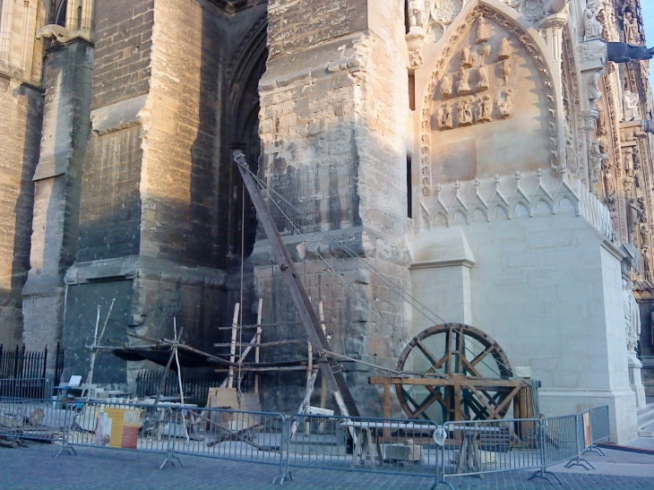 Renovation de la Cathédral... - Reims