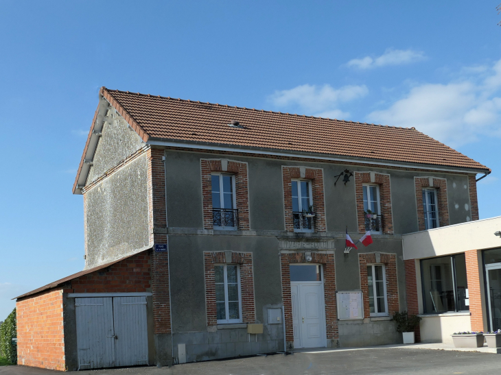 La mairie - Saint-Bon