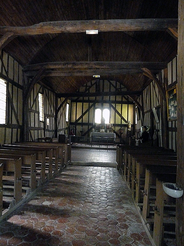 Village musée du Der : l'intérieur de l'église de Nuisement - Sainte-Marie-du-Lac-Nuisement