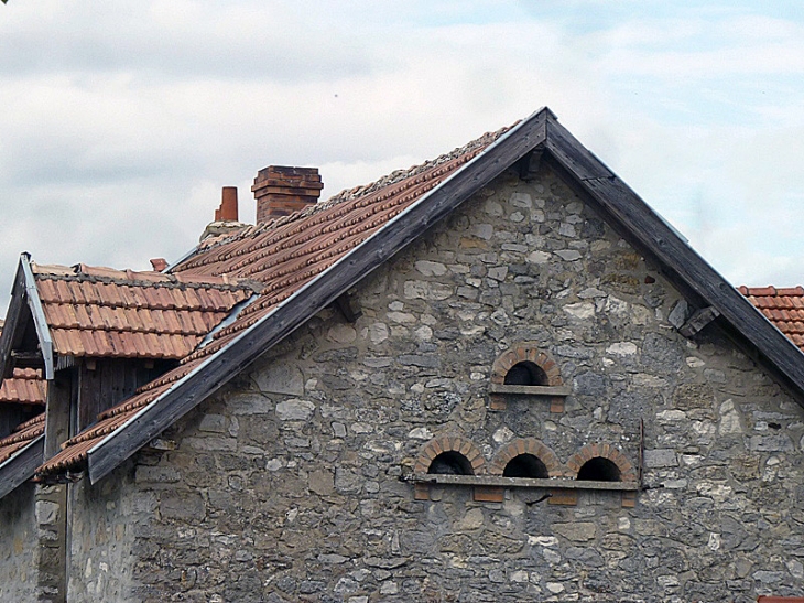 Maison avec pigeonnier - Sarcy