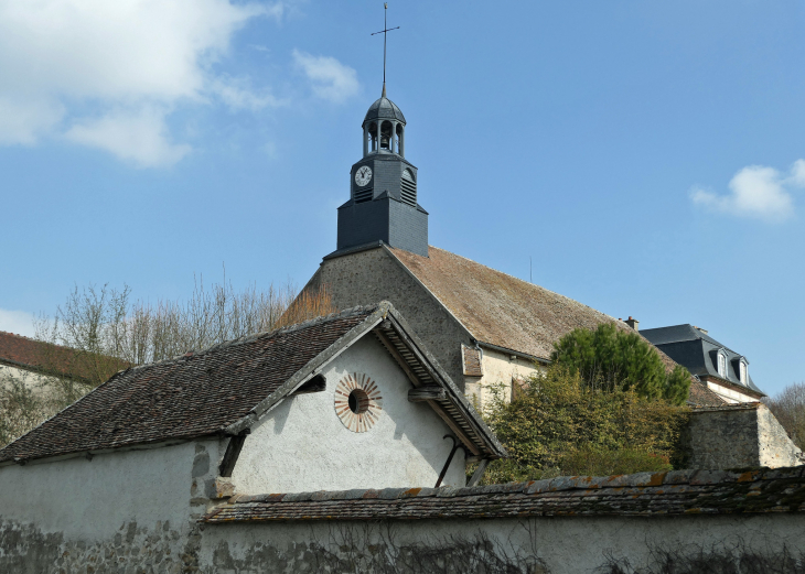 Vue sur le clocher - Saron-sur-Aube