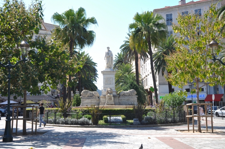 Place des Palmiers - Ajaccio