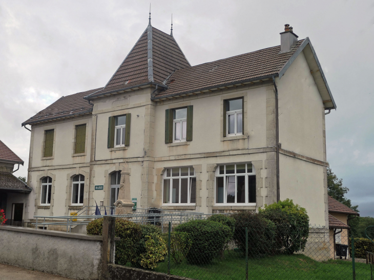 La mairie - Adam-lès-Vercel