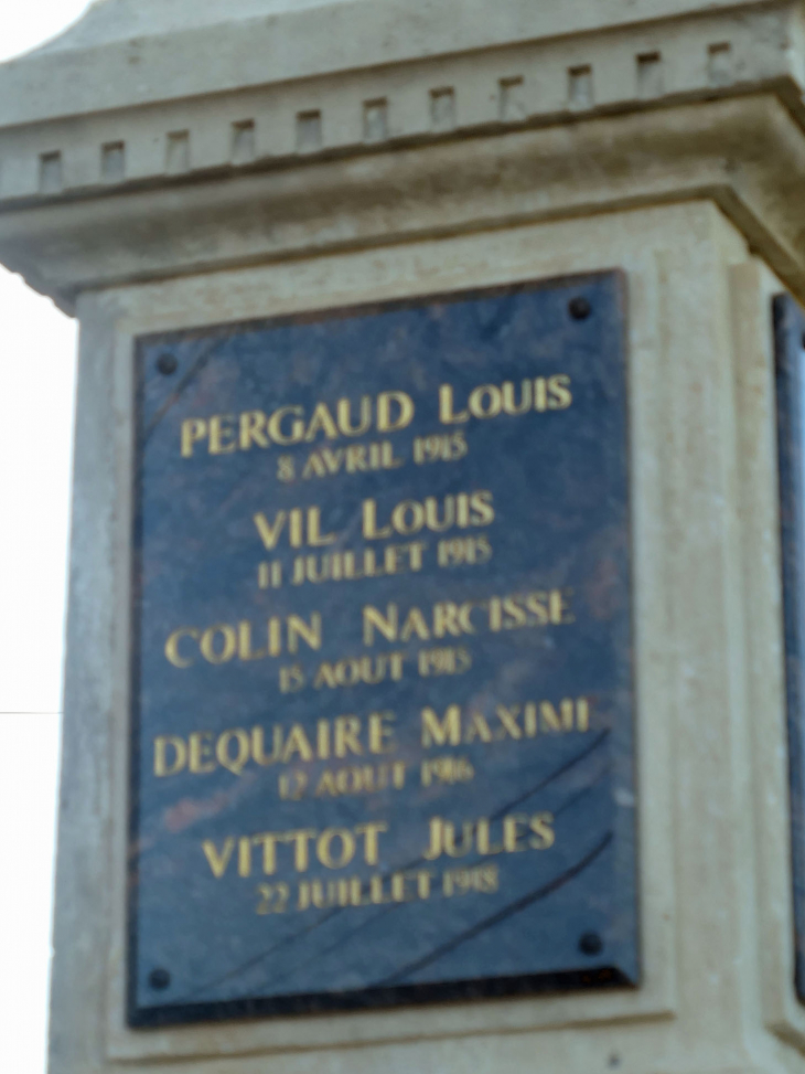 Louis PERGAUD mort en 1915 - Belmont