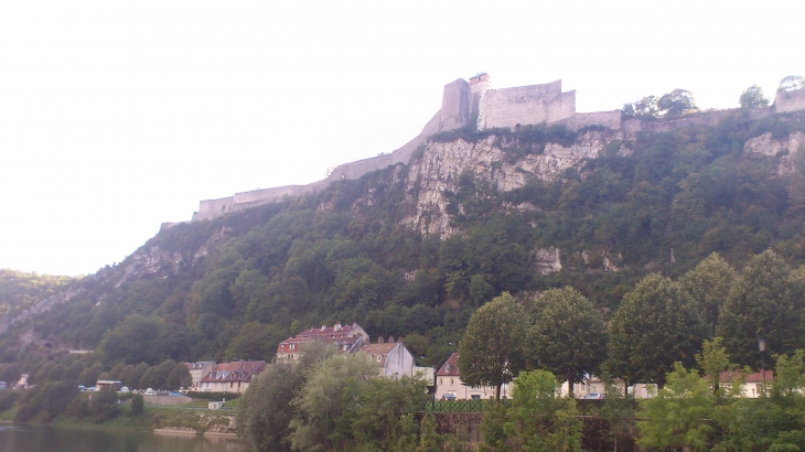 Balade sur le Doubs - Besançon