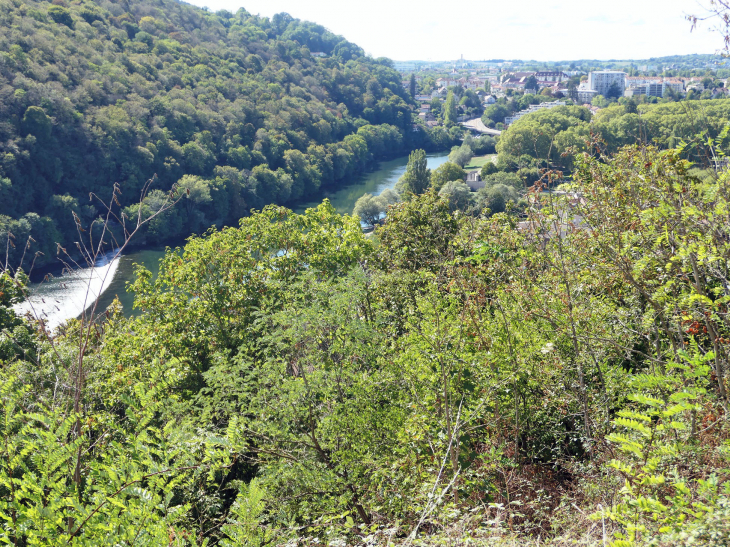 Le Doubs vu de la Citadelle - Besançon