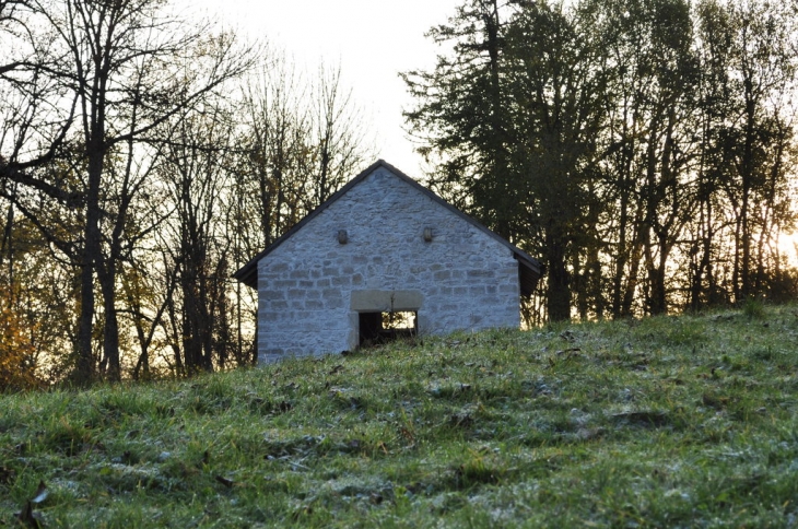 Frasne  La chapelle Saint Roch de Cessay