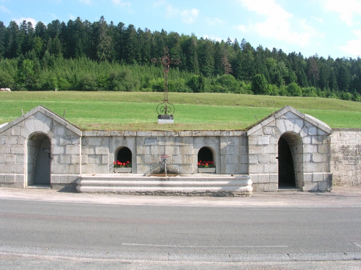 Fontaine - Fuans