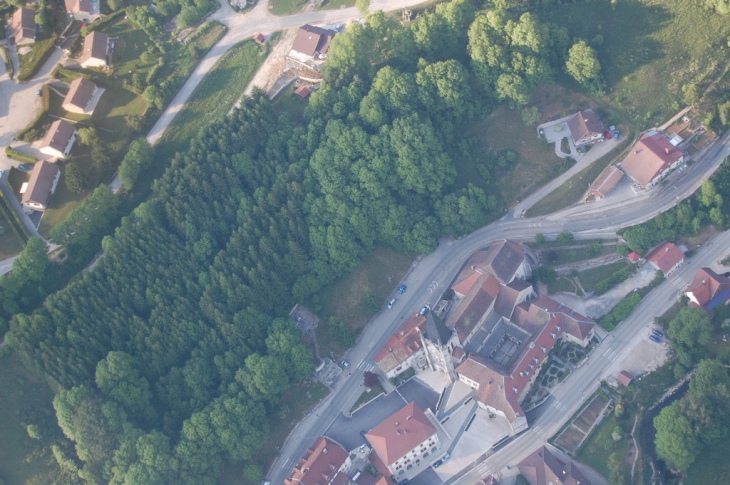 ABBAYE vue de ciel - Montbenoît