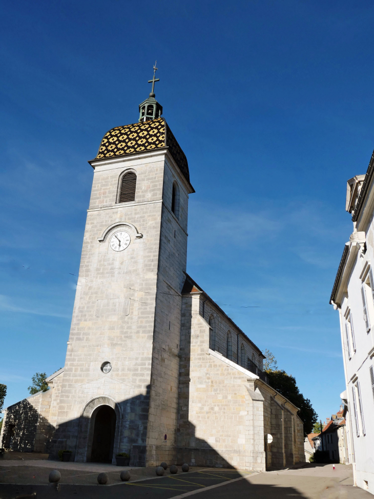 L'église - Vercel-Villedieu-le-Camp