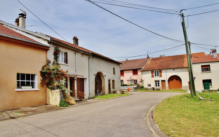 La Commune - Ainvelle