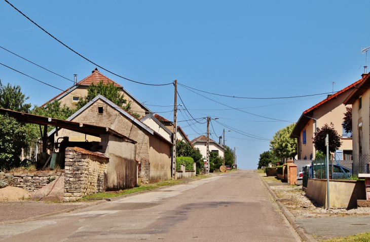 La Commune - Anchenoncourt-et-Chazel