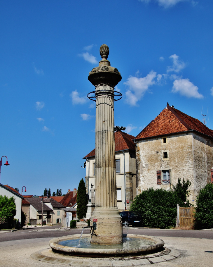 Fontaine - Baulay