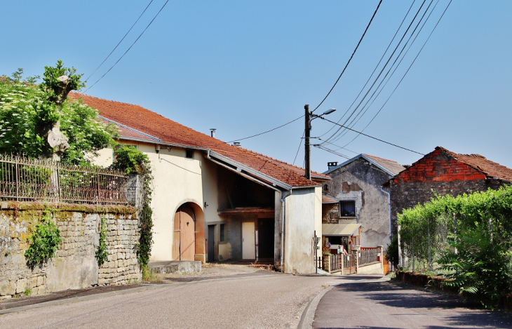 La Commune - Bourbévelle